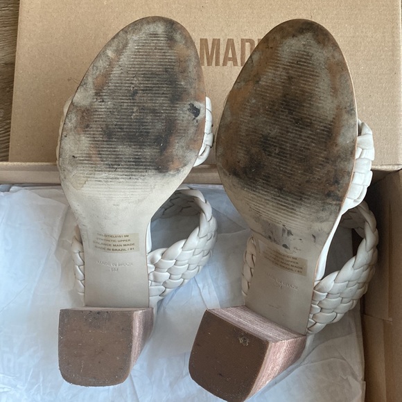 HP Steve Madden Tielo Sandal in Bone - Picture 3 of 10